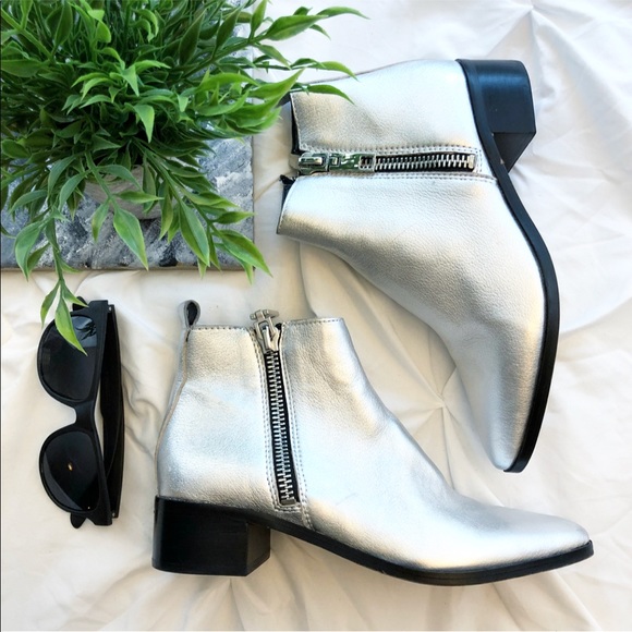 dolce vita sofia bootie